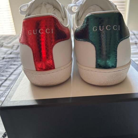 Authentic Women’s Gucci Ace Sneaker with Bee Size 9 - Picture 9 of 11
